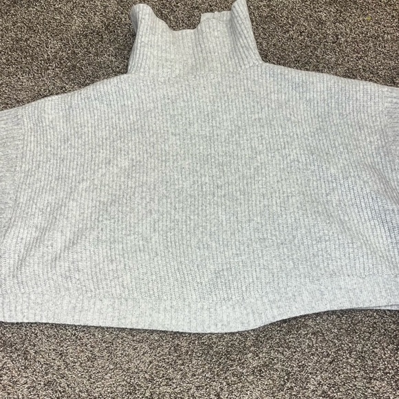 Loft poncho sweater XS - small grey/white button up - Picture 4 of 5